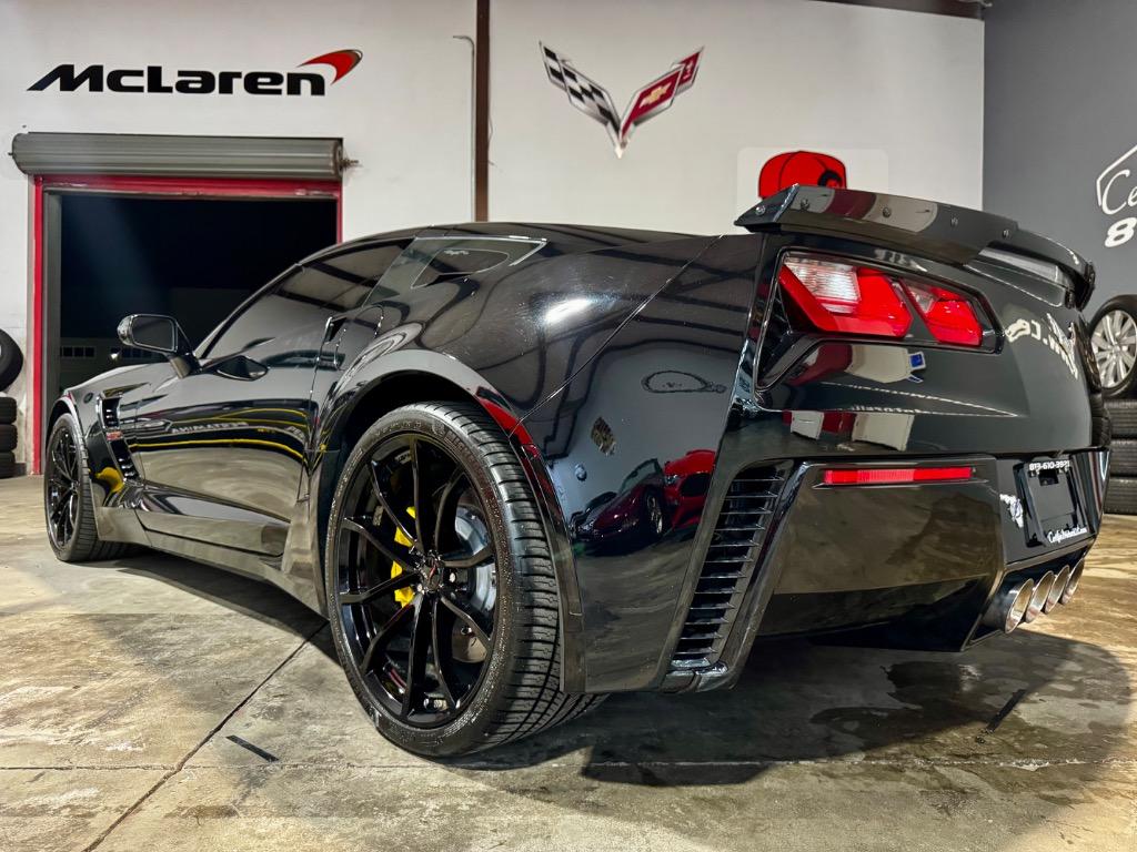 2019 Chevrolet Corvette 2LT photo 4