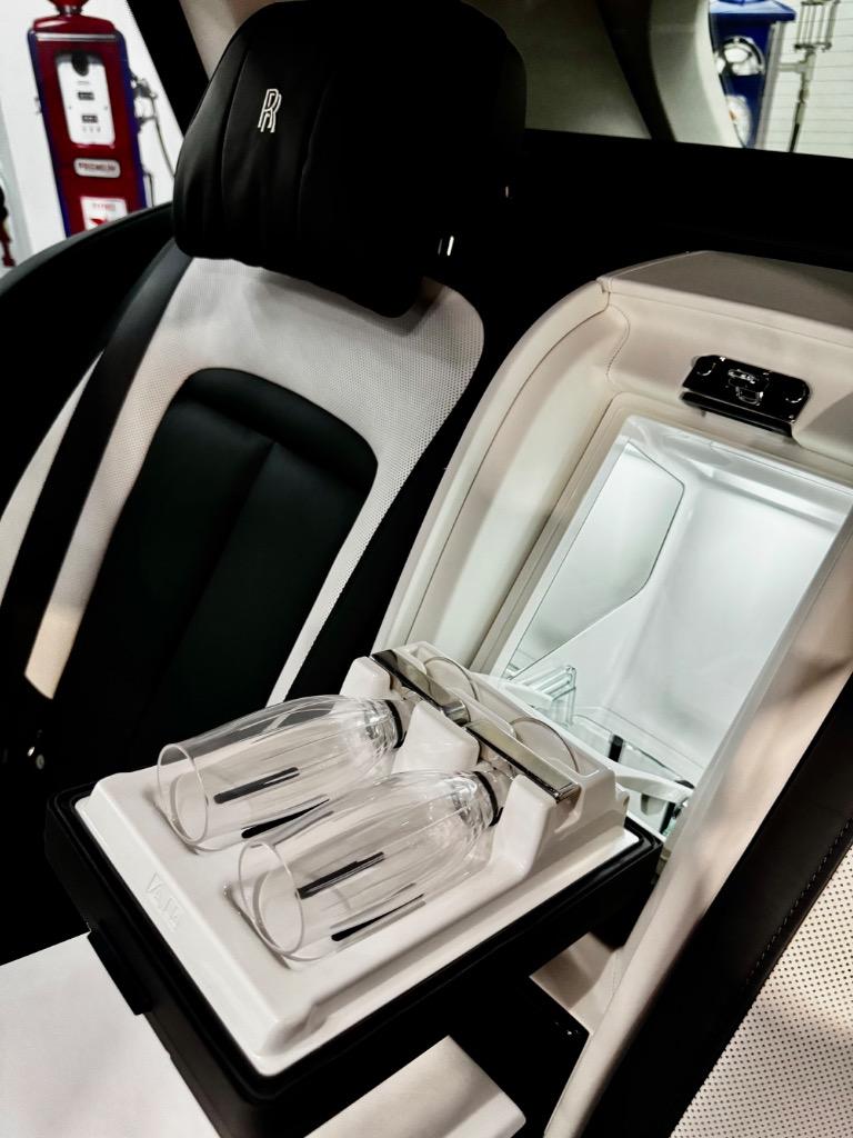 2022 Rolls Royce Cullinan RR31 photo 12