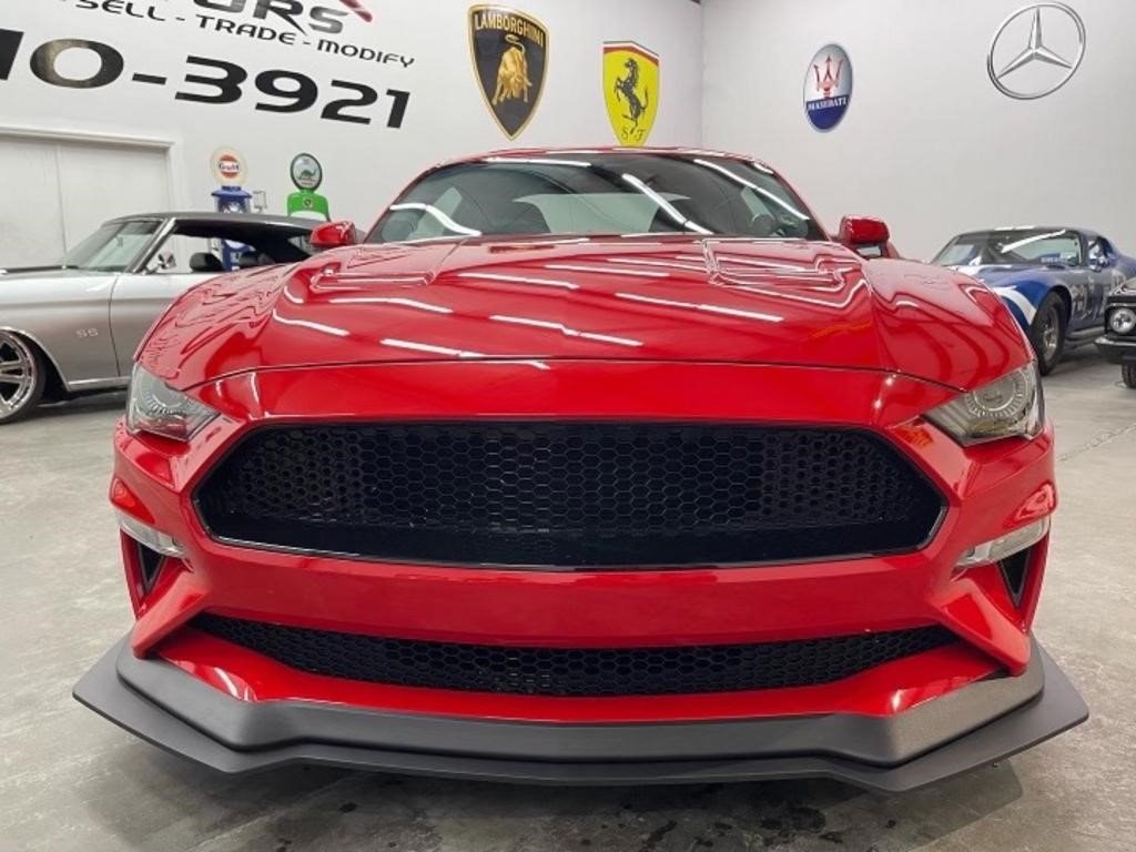 2020 Ford Mustang GT Premium photo 3