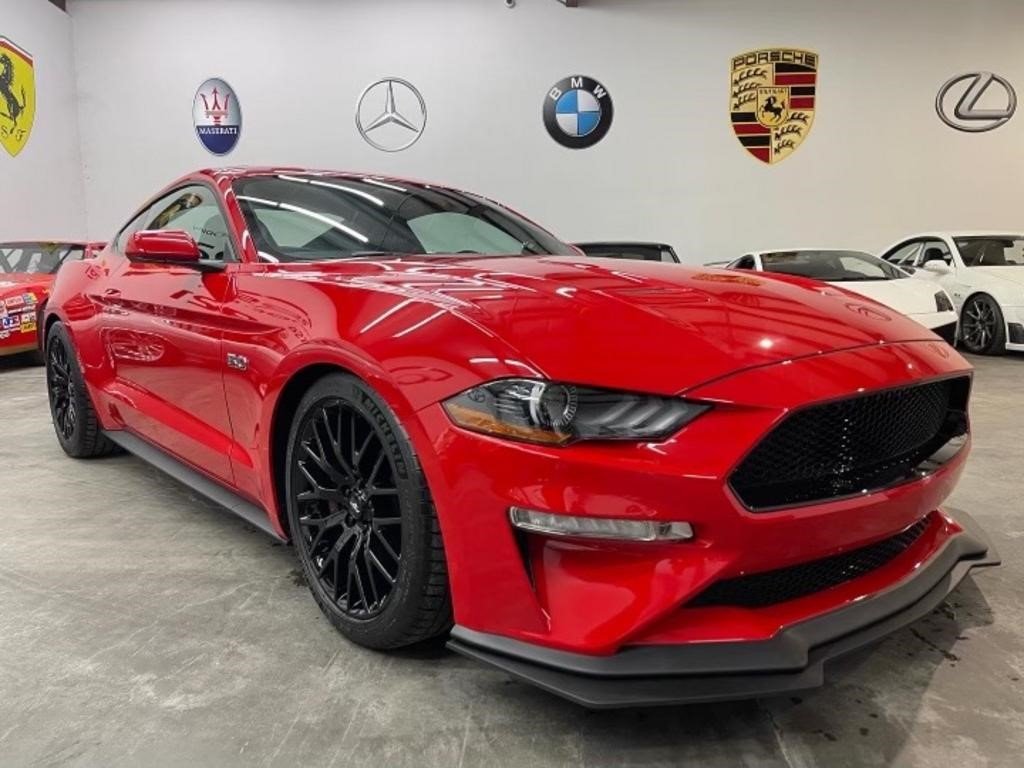 2020 Ford Mustang GT Premium photo 4