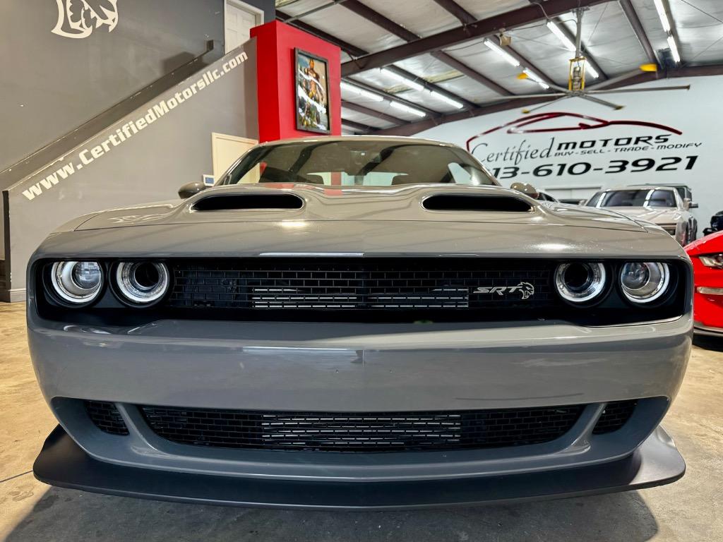 2019 Dodge Challenger SRT photo 2