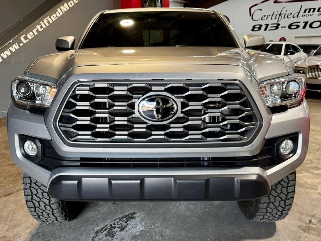 2023 Toyota Tacoma SR photo 2