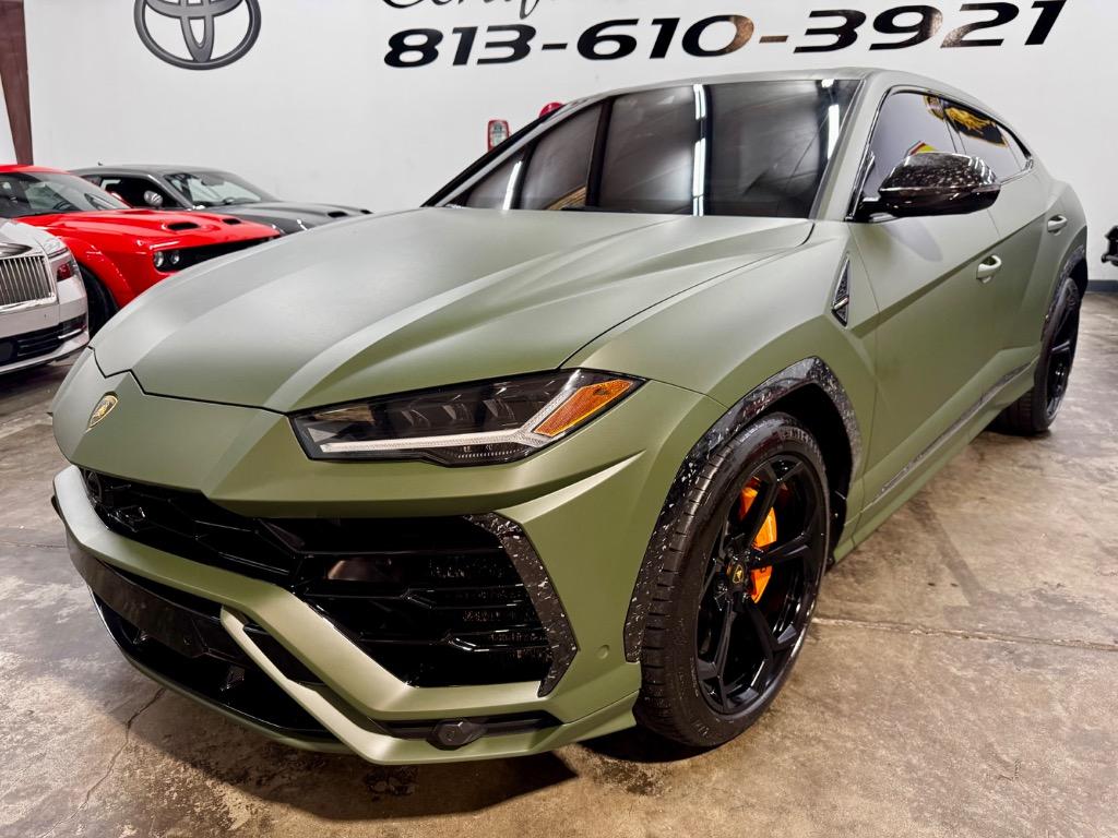 2019 Lamborghini Urus Base photo 7