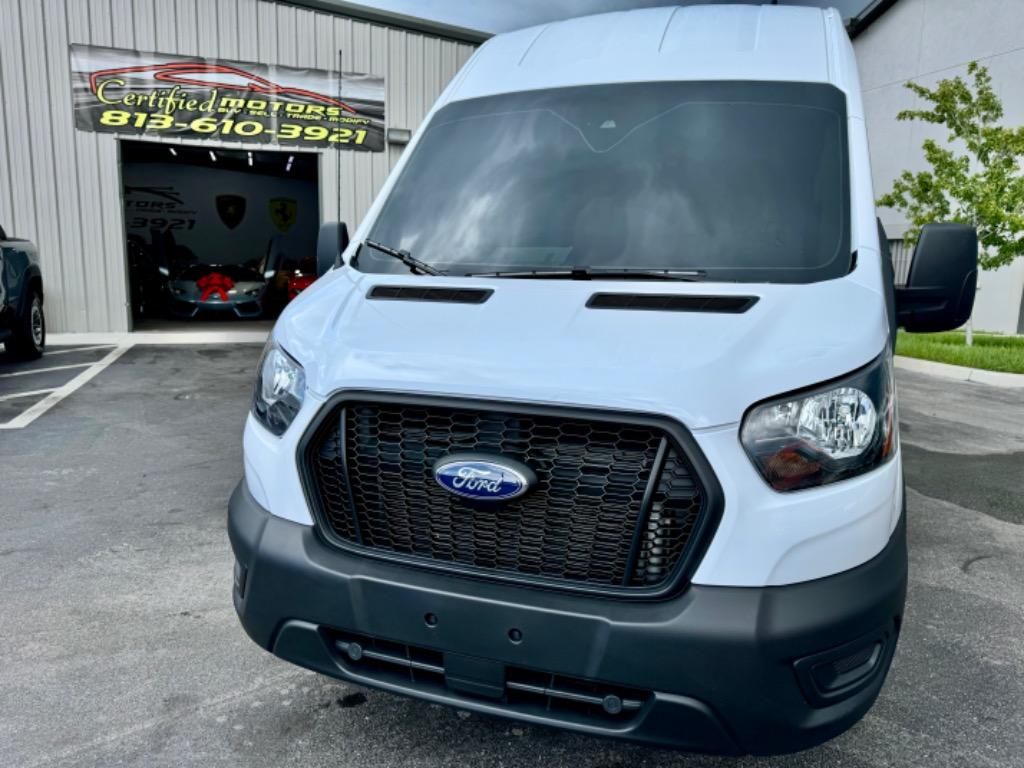 Ford Transit Van's photo